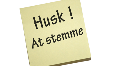 Seddel med tekesten "Husk at stemme"