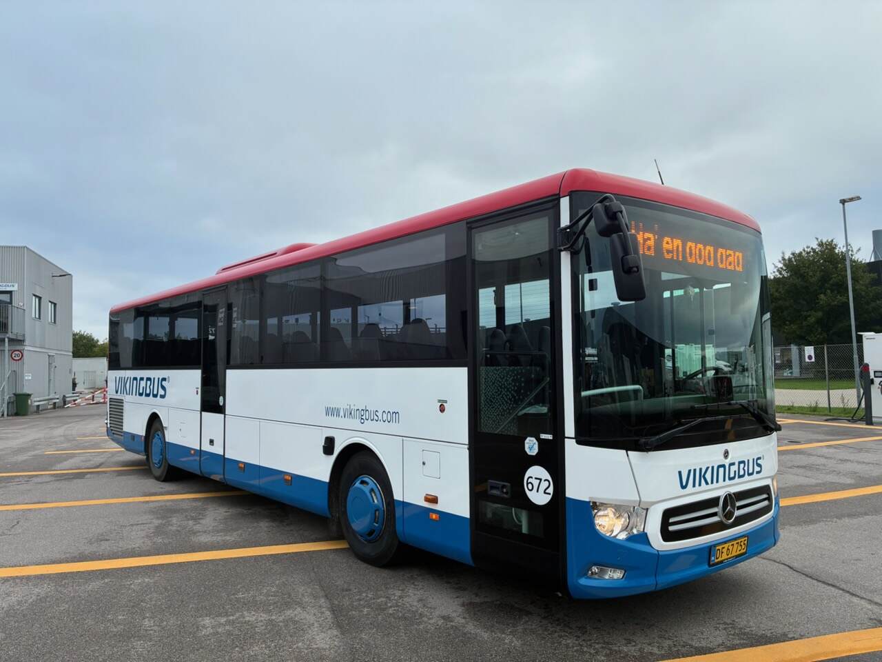Billede af en Kommunebus