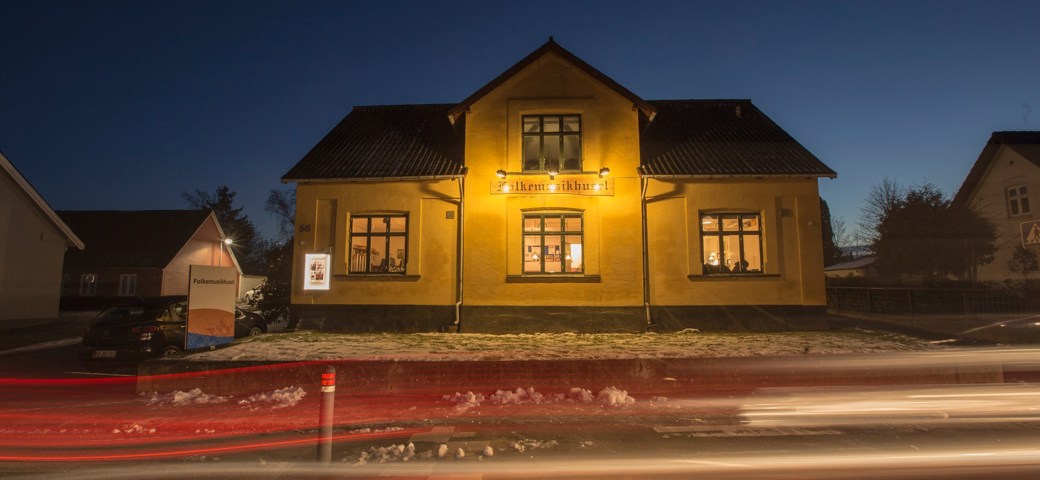 Folkemusikhuset i Fensmark en aften 