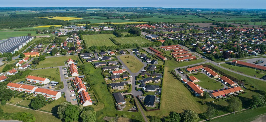 Dronefoto af  Fensmark Boligkvarter