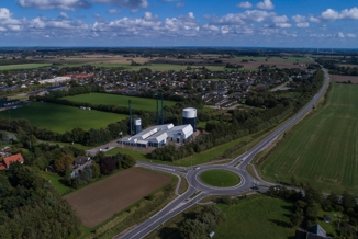 Dronefoto af rundkørsel ved Fuglebjerg