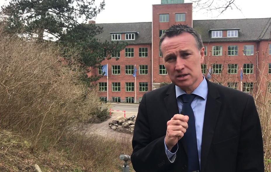 Carsten Rasmussen siger tak Carsten Rasmussen siger tak