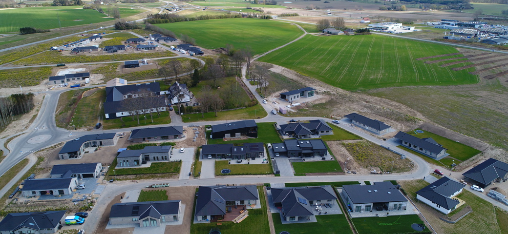 Dronebillede fra Kærsagrene