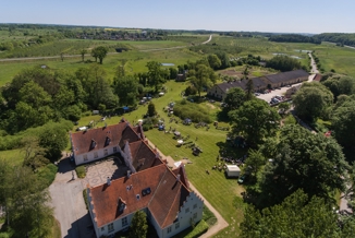 Dronefoto over Slottet i Rønnebæk
