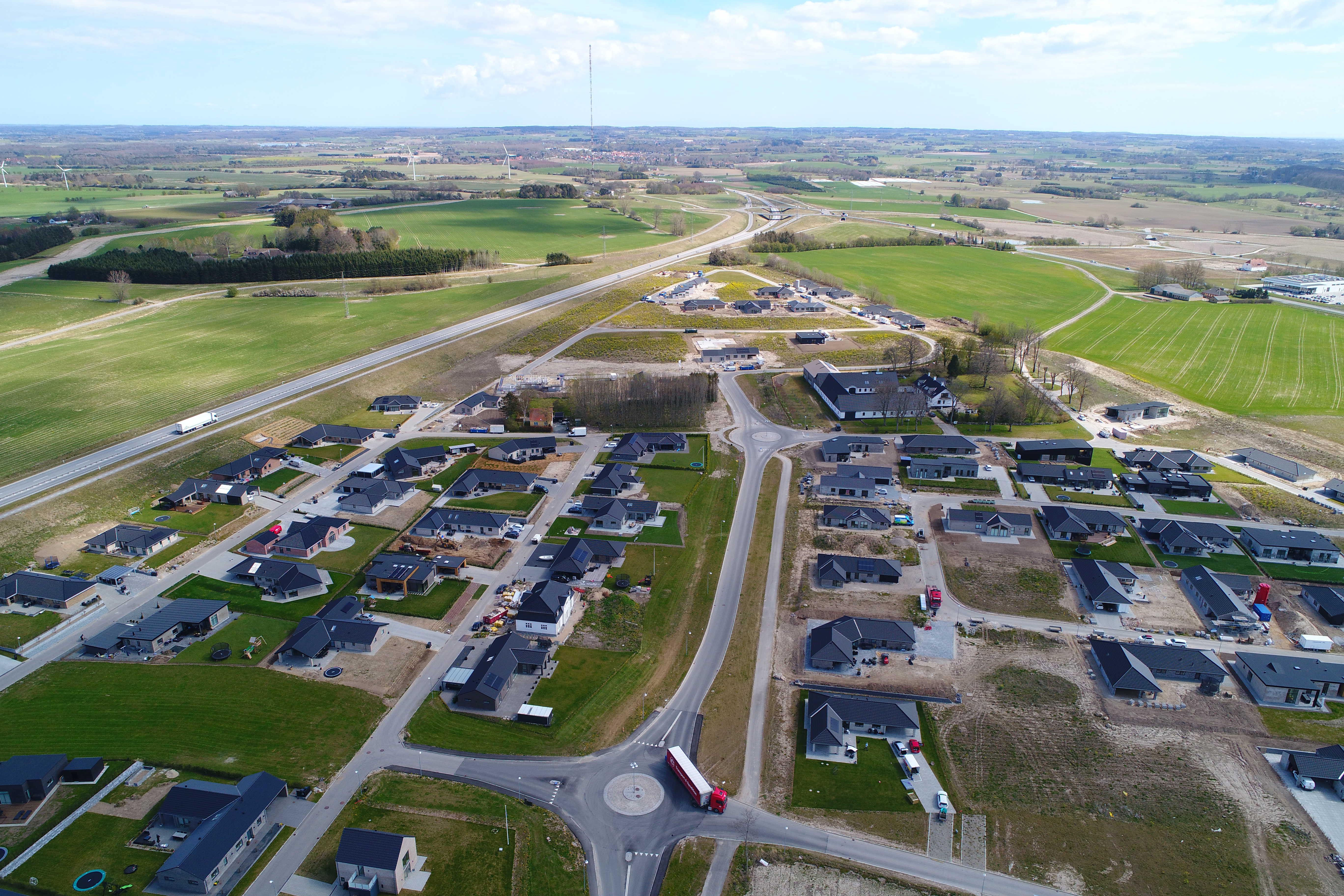Dronebillede fra Kærsagrene