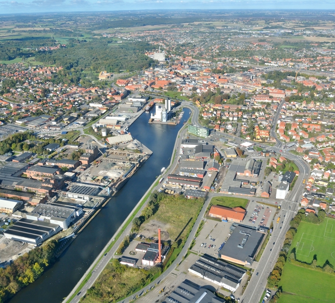 Dronefoto af Næstved Havn