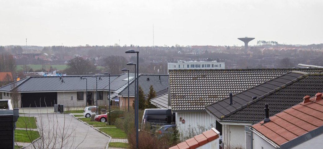 Et boligområde med udsigt til Vandtårnet i Næstved Nord