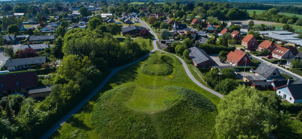 Dronefoto af Grønt Område i Fensmark